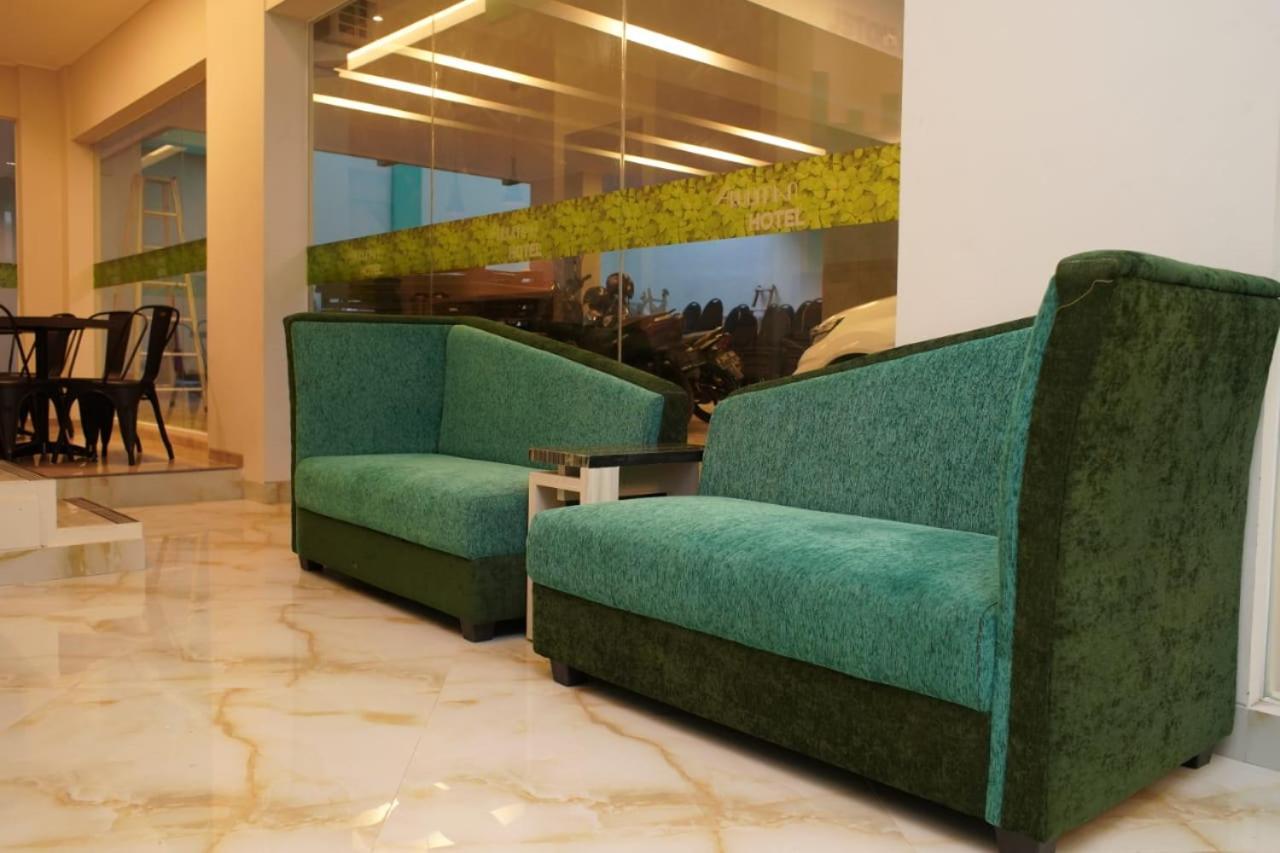 Aruuman Hotel Simpanglima Semarang Esterno foto